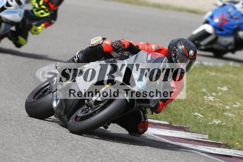 /09 19.04.2026  Caremotion get faster ADR/Gruppe gruen/79